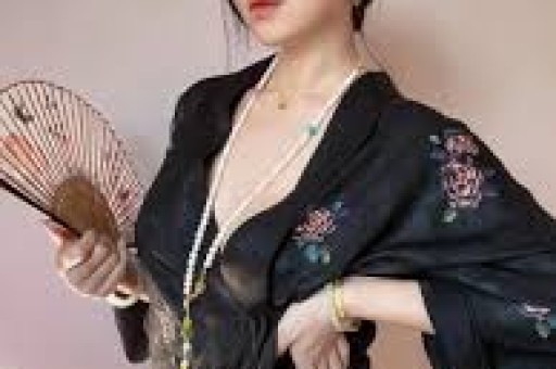 舔手指人体盛宴继关晓彤遭殃后千万网红再曝内娱“阴暗面” 舔手指人体盛宴继关晓彤遭殃后千万网红再曝内娱“阴暗面”